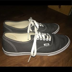 Women’s Gray Vans